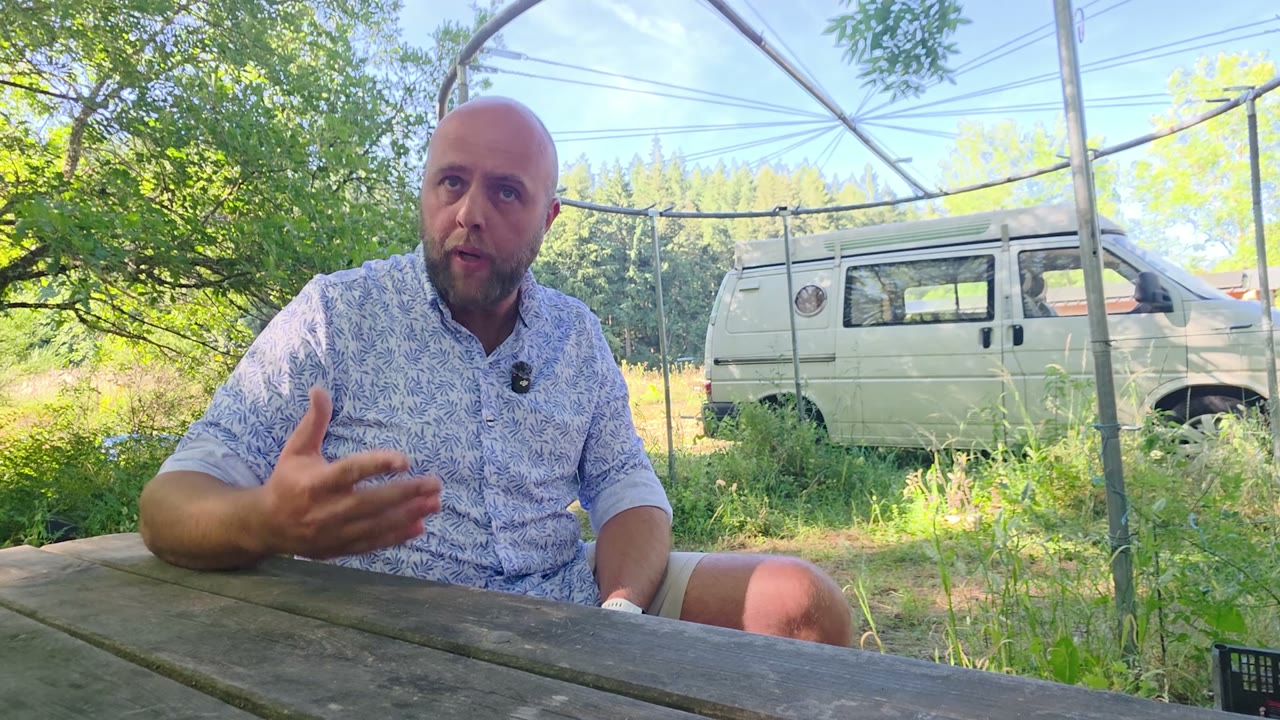 Julien échange avec Brian sur les usages et le stockage