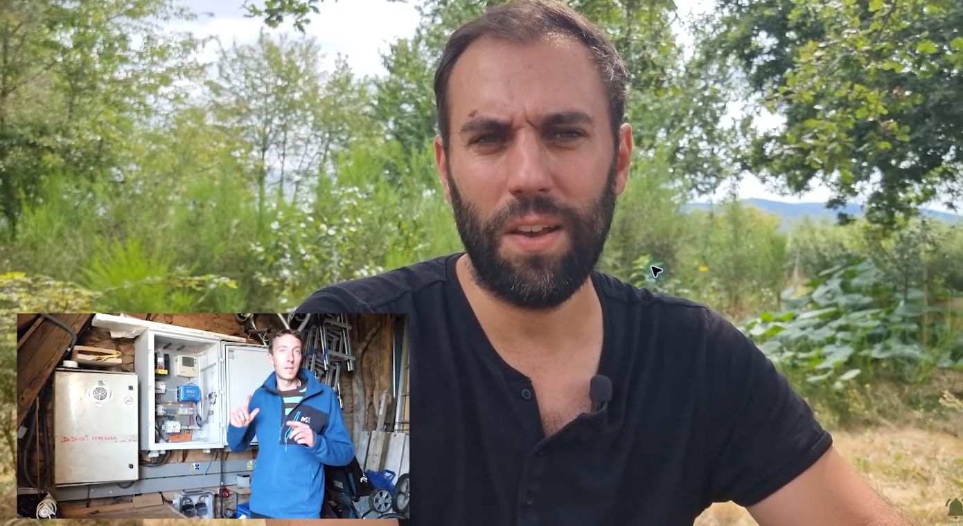 Brian évoque l’accompagnement solaire avec une image de Rémy dans la vidéo.