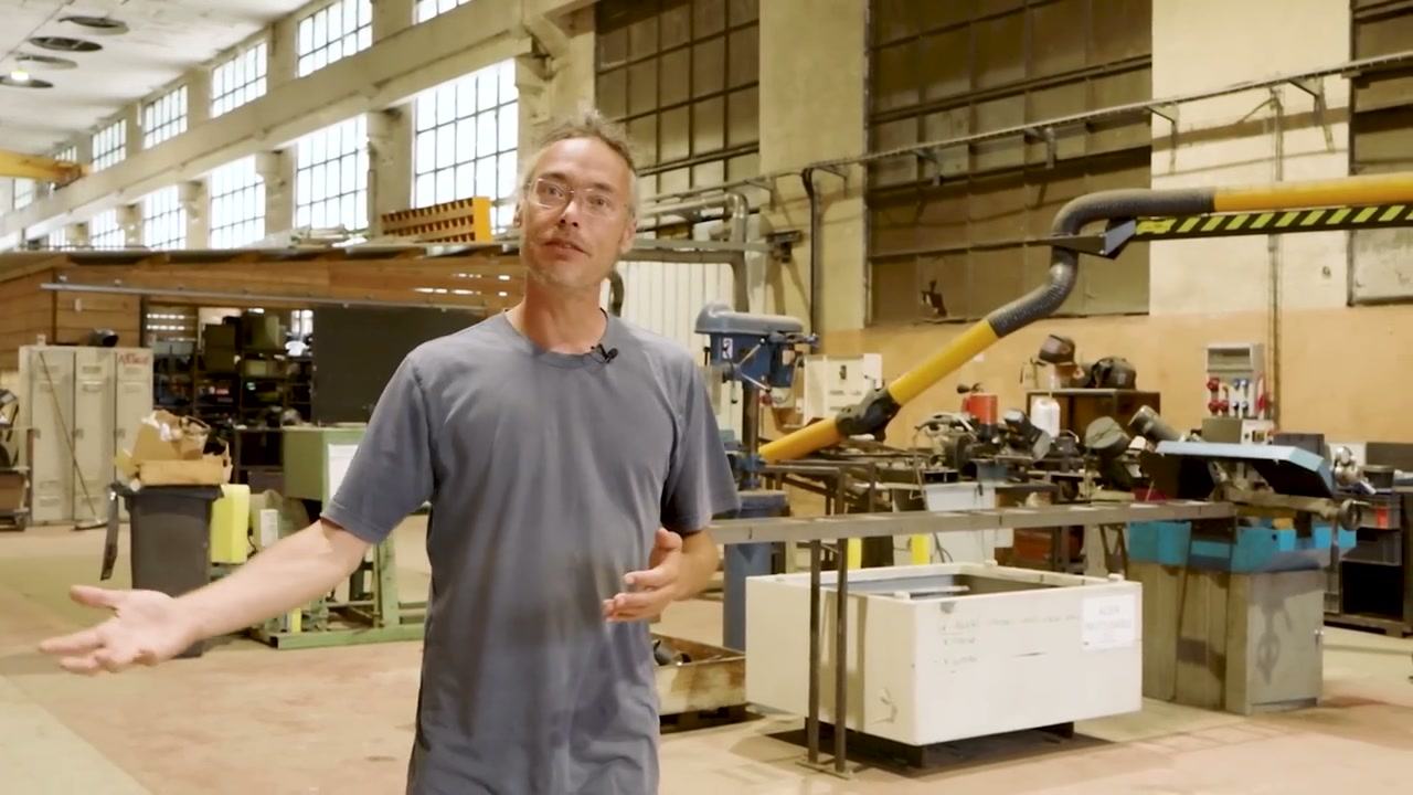 Hugo présente la démarche collective depuis l’atelier.