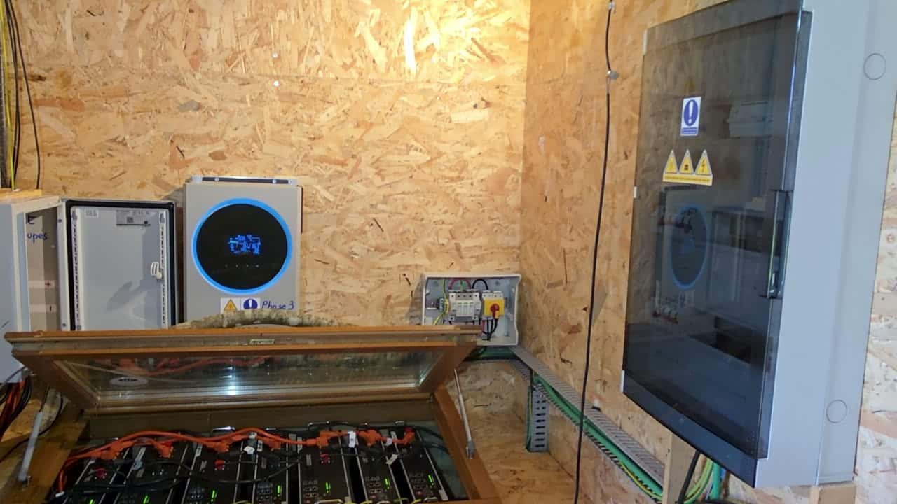Les équipements électriques de l’installation en triphasé